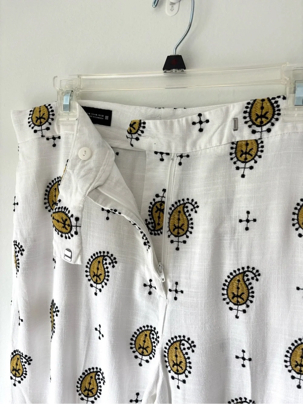 Zara White Embroidered Linen Blend Pant Yellow Black Pattern Beach Travel